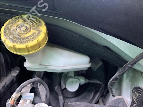 Brake master cylinder CITROËN C3 III (SX) 1.2 VTi 82 | BP33288016M77  - Image 10