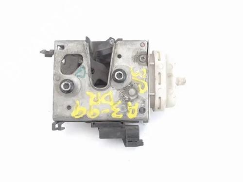 Vergrendeling rechts voor AUDI A3 (8L1) 1.9 TDI (110 hp) 11362422