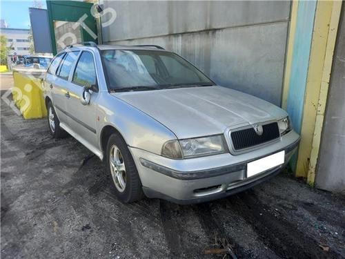 Right taillight SKODA OCTAVIA I Combi (1U5) 1.9 TDI | BP9763873C35 