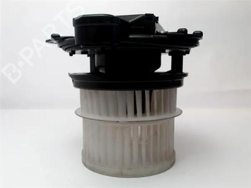 Used Heater blower motor TOYOTA COROLLA Hatchback (_E21_, _EA1_, _EH1_) 1.8 Hybrid (ZWE211) (98 hp) 12592979