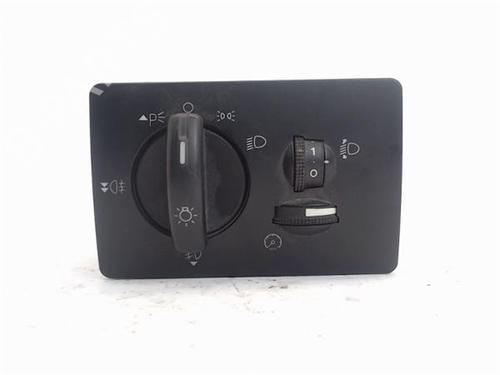 Used Switch FORD FOCUS II (DA_, HCP, DP) [2004-2013]  16584570