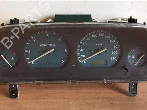 Kombiinstrument LAND ROVER FREELANDER I (L314) 2.0 Td4 4x4 (112 hp) 9738129