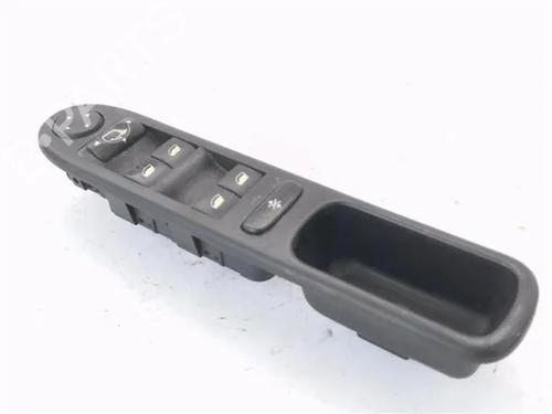 Left front window switch PEUGEOT 307 SW (3H) 2.0 HDI 110 | BP26446262I27 