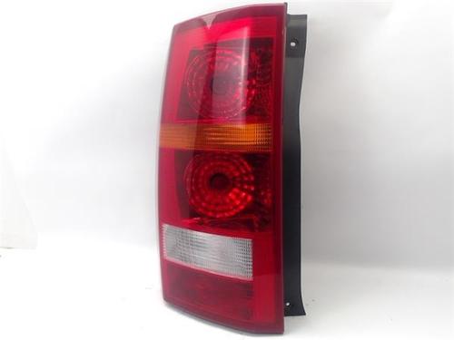Left taillight LAND ROVER DISCOVERY III (L319) 2.7 TD 4x4 | BP25978356C34 