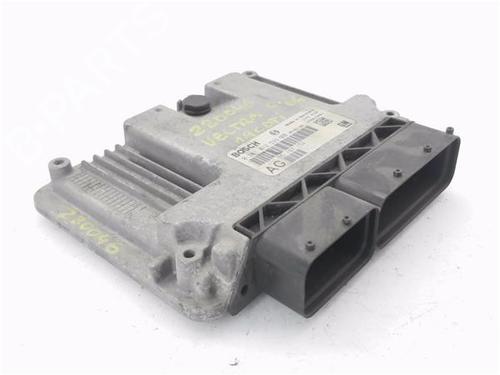 Used Electronic module Electronic module OPEL VECTRA C GTS (Z02) 1.9 CDTI (F68) (150 hp) 10982973 10982973