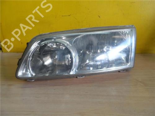 Used Left headlight HYUNDAI H-1 / STAREX Bus (A1) [1997-2025]  11341350