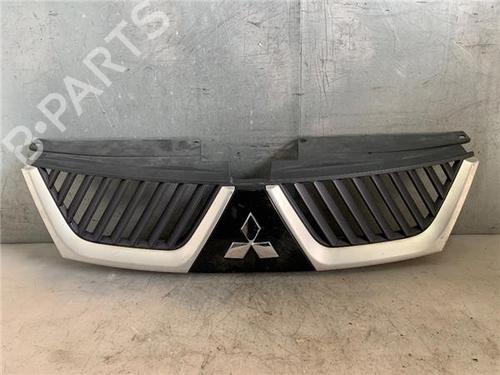 Used Grille MITSUBISHI OUTLANDER II (CW_W) 2.0 DI-D (CW8W) (140 hp) 29755031