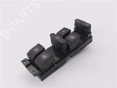 Fensterheberschalter links vorne für VW GOLF IV (1J1) [1997-2008]  28098079