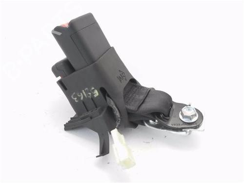 Seat buckle TOYOTA COROLLA Hatchback (_E21_, _EA1_, _EH1_) 1.8 Hybrid (ZWE211) | BP24622591I32 