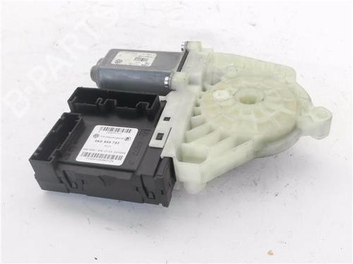 Left front window motor VW GOLF VI (5K1) 1.4 | BP40150817E21 - Image 2