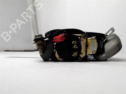 Used Front right seatbelt MITSUBISHI SPACE WAGON (N9_W, N8_W) 2.4 (131 hp) 12182697