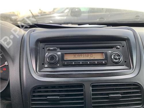 Used Radio Radio OPEL COMBO Box Body/MPV (X12) 1.3 CDTI (B05) (90 hp) 33288092 33288092