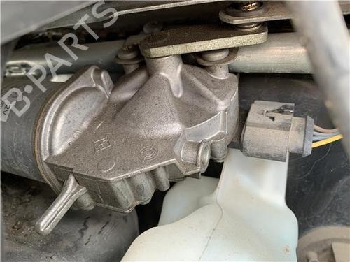 Used Front wiper motor Front wiper motor SMART FORTWO Cabrio (451) 1.0 (451.431, 451.480) (71 hp) 29277324 29277324