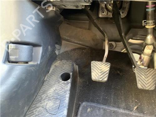 Clutch pedal MITSUBISHI OUTLANDER II (CW_W) 2.0 DI-D (CW8W) | BP32417816I13 