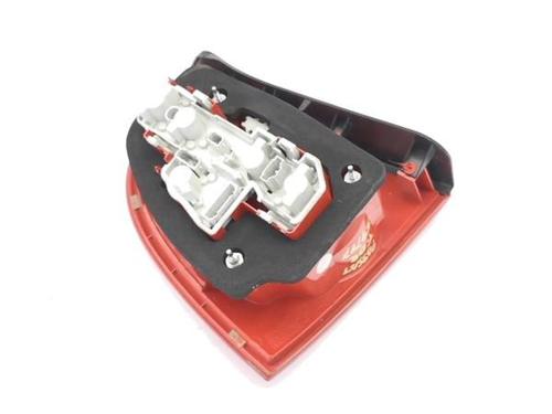 Right taillight VW PASSAT B5.5 (3B3) 1.9 TDI | BP22339436C35