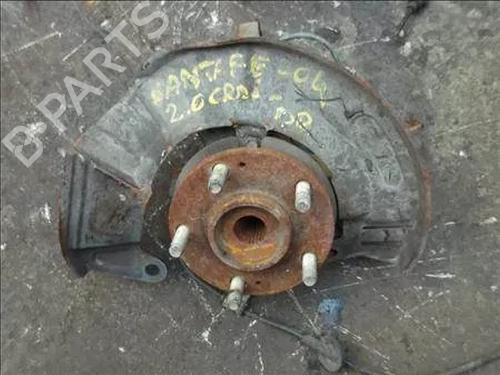 Used Right front steering knuckle HYUNDAI SANTA FÉ I (SM) 2.0 CRDi (113 hp) 14334754
