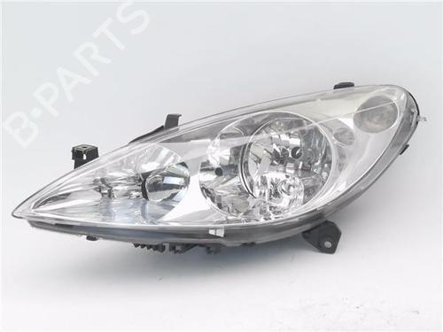 Left headlight PEUGEOT 307 SW (3H) 1.6 16V | BP30135405C28