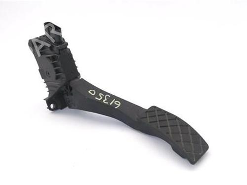 Pedal Pedal SEAT ATECA (KH7, KHP) 1.5 TSI (150 hp) 37261138 37261138