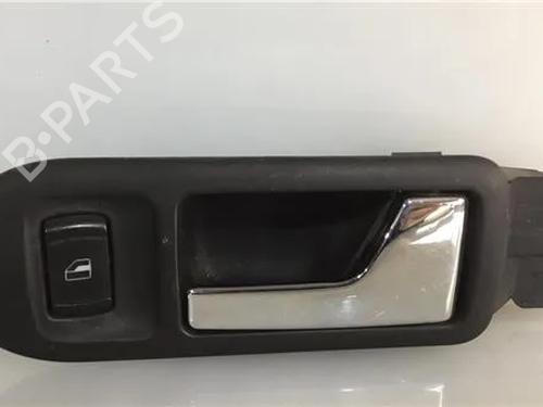 Høyre foran invendig håndtak VW GOLF IV (1J1) 1.9 TDI (101 hp) 14339157