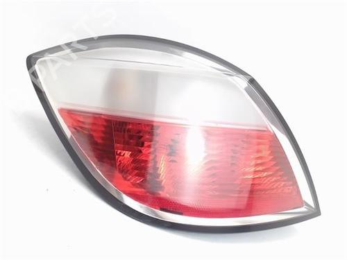 Right taillight OPEL ASTRA H (A04) 1.9 CDTI 16V (L48) | BP17319836C35 