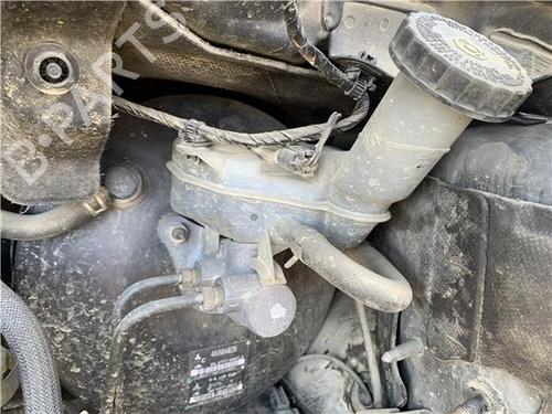 Used Brake master cylinder MITSUBISHI OUTLANDER II (CW_W) 2.0 DI-D (CW8W) (140 hp) 32417763