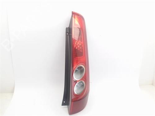 Used Right taillight FORD FIESTA V (JH_, JD_) 1.4 TDCi (68 hp) 15010282