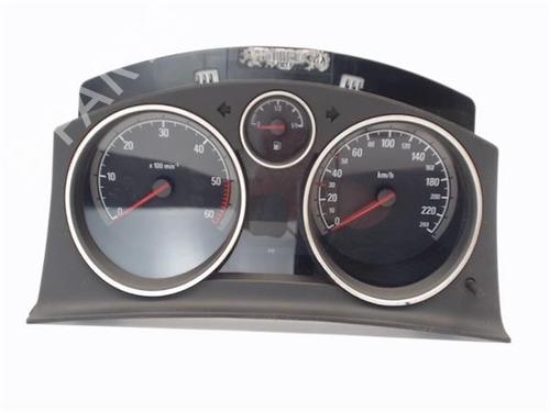 Used Instrument cluster OPEL ZAFIRA / ZAFIRA FAMILY B (A05) [2005-2019]  24622435