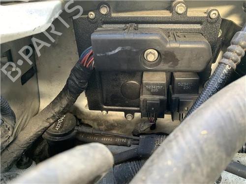 electronic-module-chrysler-le-baron-coupe-1986-1987-1988-1989-1990-1991-1992-1993-32418894 main image