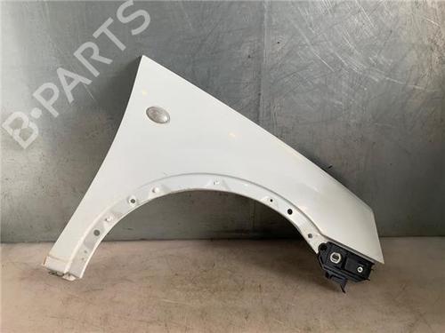 Używane Błotnik przedni prawy OPEL CORSA C (X01) [2000-2009]  24316262