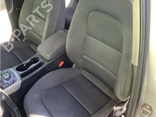 Left front seat AUDI A4 B8 Avant (8K5) 2.0 TDI | BP32418343C15 