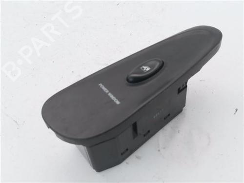 Used Right front window switch HYUNDAI COUPE I (RD) 2.0 (137 hp) 32162096