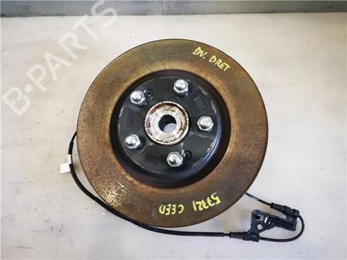 Used Right front steering knuckle KIA CEED (CD) 1.0 T-GDI (120 hp) 14344899