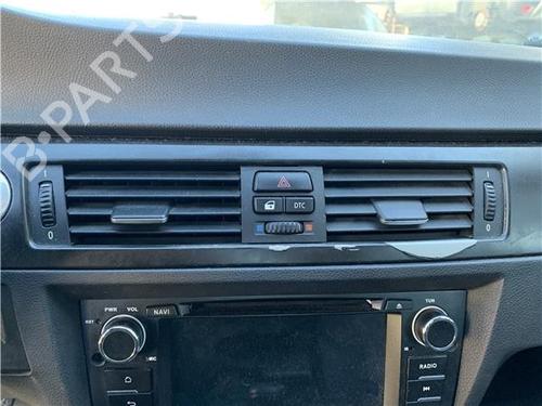 Air vent BMW 3 (E90) 330 d | BP32418753I21
