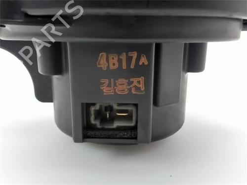Heater blower motor KIA SORENTO I (JC)  | BP13521638M62 