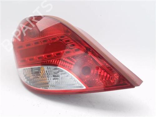 Used Left taillight Left taillight PEUGEOT 207 (WA_, WC_) 1.6 HDi (90 hp) 33729664 33729664