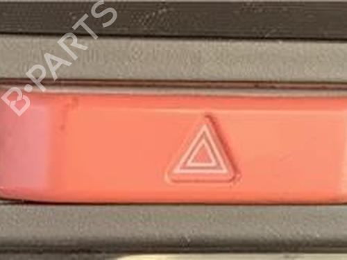 warning-switch-nissan-x-trail-i-t30-2001-2002-2003-2004-2005-2006-2007-2008-2009-2010-2011-2012-2013-32417534 main image