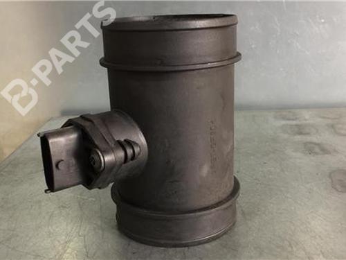 Mass air flow sensor OPEL FRONTERA B (U99) 2.2 DTI (6B_ZC, 6B_VF, 6B_66, 6B_76) (116 hp) 9739103