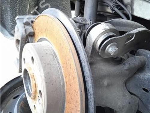 Used Left rear steering knuckle Left rear steering knuckle MERCEDES-BENZ B-CLASS Sports Tourer (W246, W242) B 200 CDI (246.201) (136 hp) 29280902 29280902