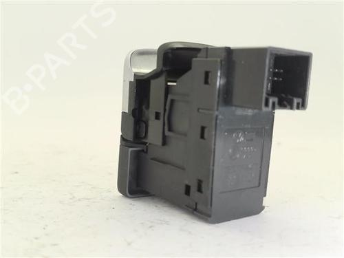 Electric handbrake SEAT ATECA (KH7, KHP) 1.5 TSI | BP37261188E5 - Image 4