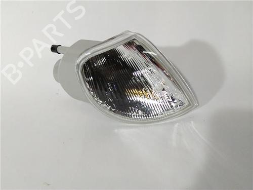Used Right side indicator CITROËN SAXO (S0, S1) 1.4 VTS (75 hp) 14340966