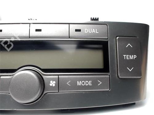 Climate control TOYOTA AVENSIS Estate (_T25_) 2.2 D-4D (ADT251_, ADT251R) | BP11798828I5 