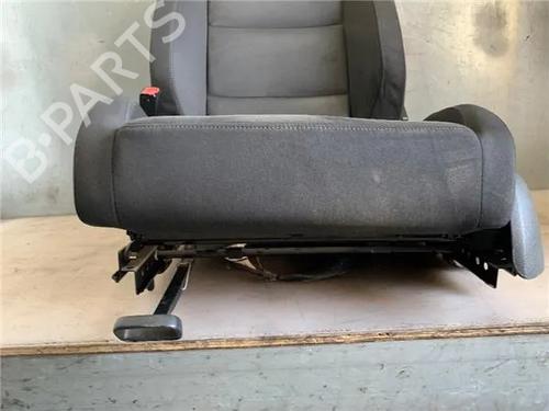 Left front seat VW GOLF VI (5K1) 1.4 | BP19264723C15 