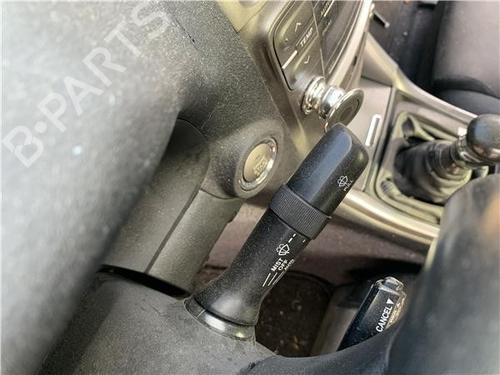 Switch LEXUS IS II (_E2_) 220d (ALE20) | BP31207478I30