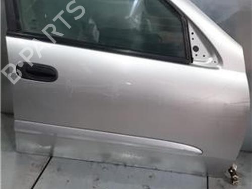 Used Right front door NISSAN ALMERA II Hatchback (N16) [2000-2025]  18113914