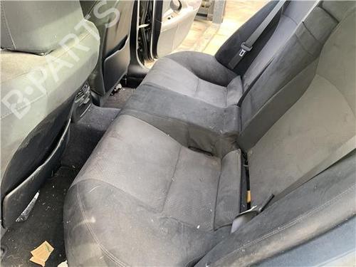 Rear seat LEXUS IS II (_E2_) 220d (ALE20) | BP32417219C17 