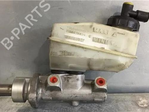Used Brake master cylinder RENAULT SCÉNIC I MPV (JA0/1_, FA0_) 1.9 dTi (JA0N) (98 hp) 9739135