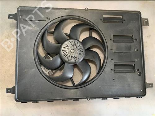 Used Radiator fan Radiator fan 38177330 38177330
