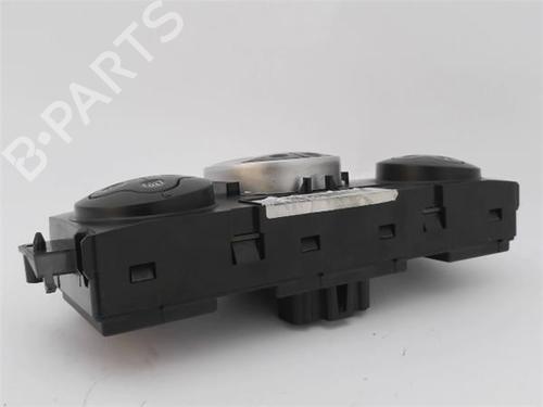 Climate control RENAULT SCÉNIC II (JM0/1_)  | BP24035705I5 