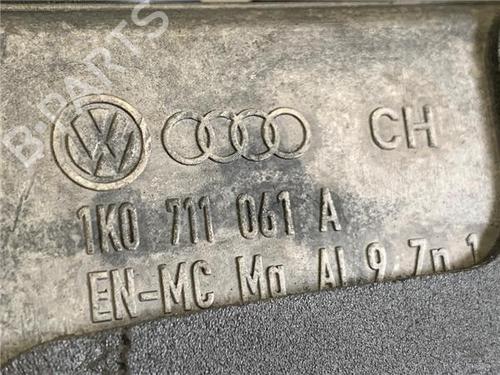 Gear lever VW GOLF V (1K1) 1.9 TDI | BP24446141M90 