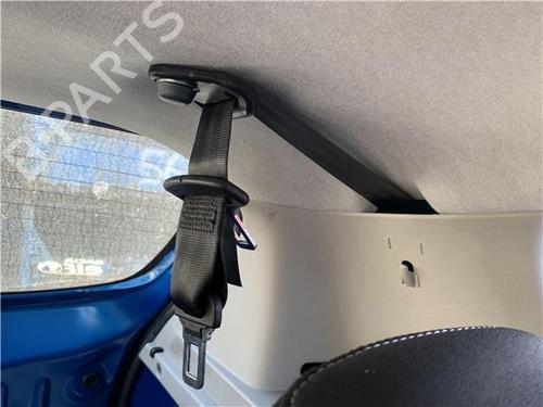 rear-center-seatbelt-dacia-sandero-ii-2012-29251140 main image